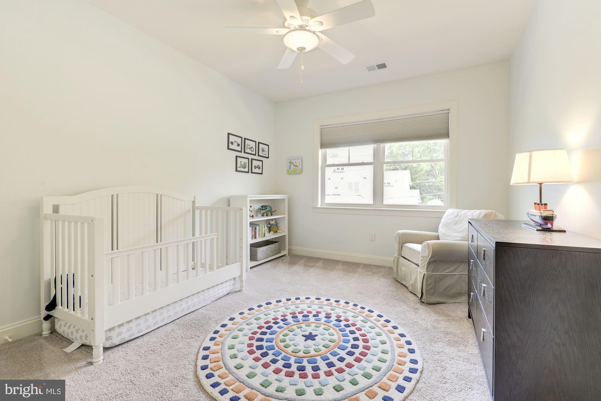 4802 Edgefield Road Bethesda, MD 20814 - Photo 20 of 32 Gallery Image 20
