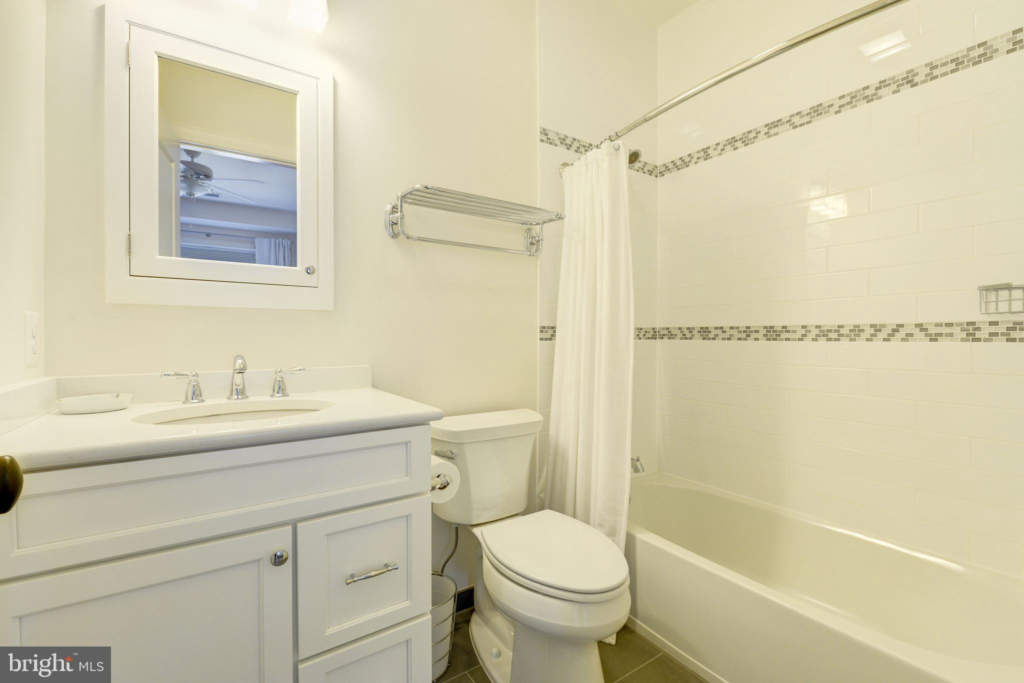4802 Edgefield Road Bethesda, MD 20814 - Photo 22 of 32 Gallery Image 22