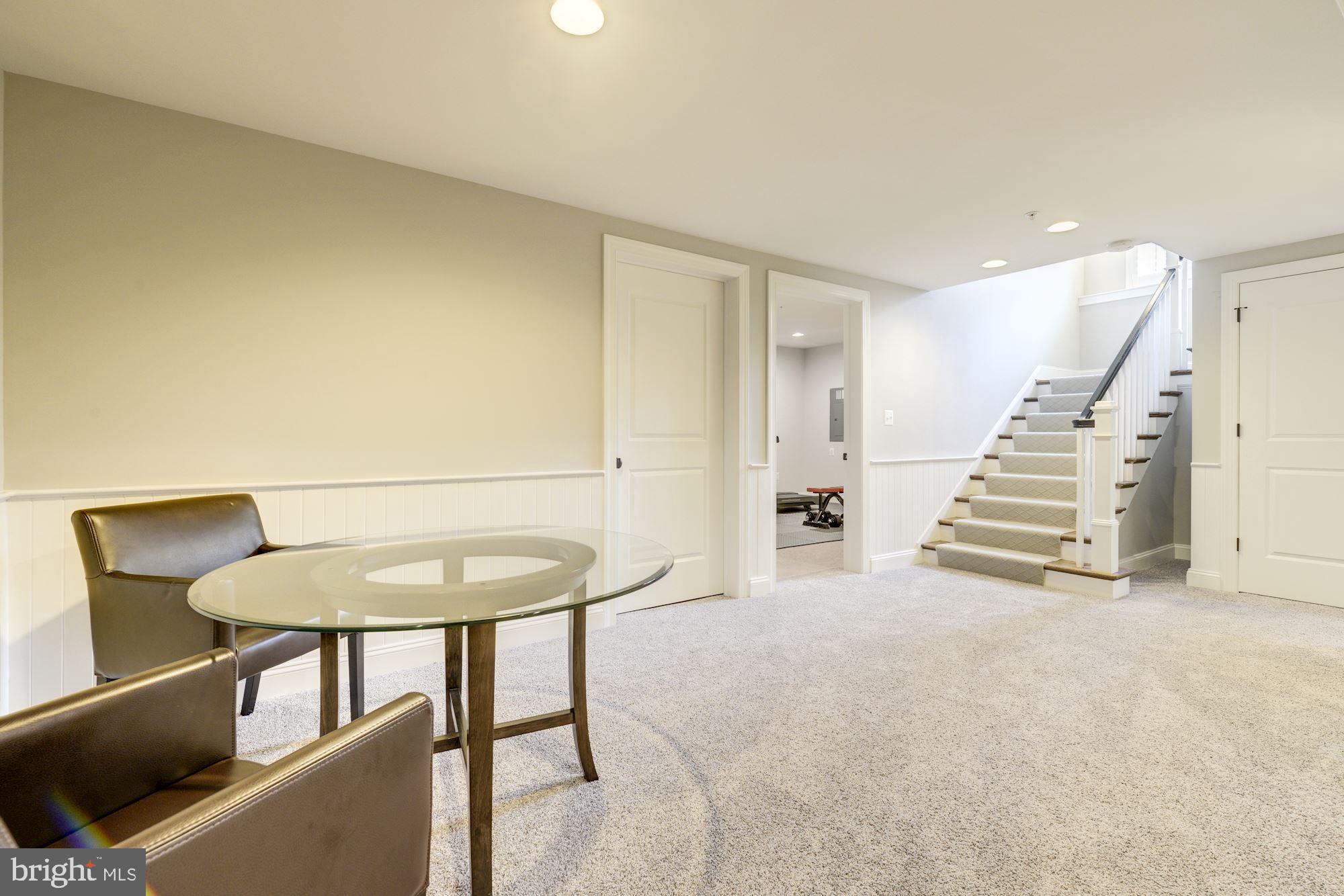 4802 Edgefield Road Bethesda, MD 20814 - Photo 25 of 32 Gallery Image 25
