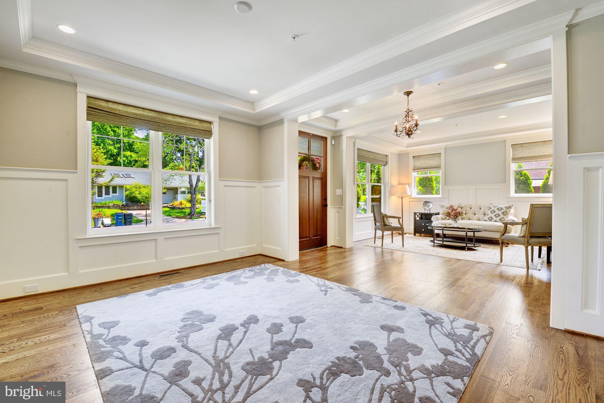 4802 Edgefield Road Bethesda, MD 20814 - Photo 5 of 32 Gallery Image 5