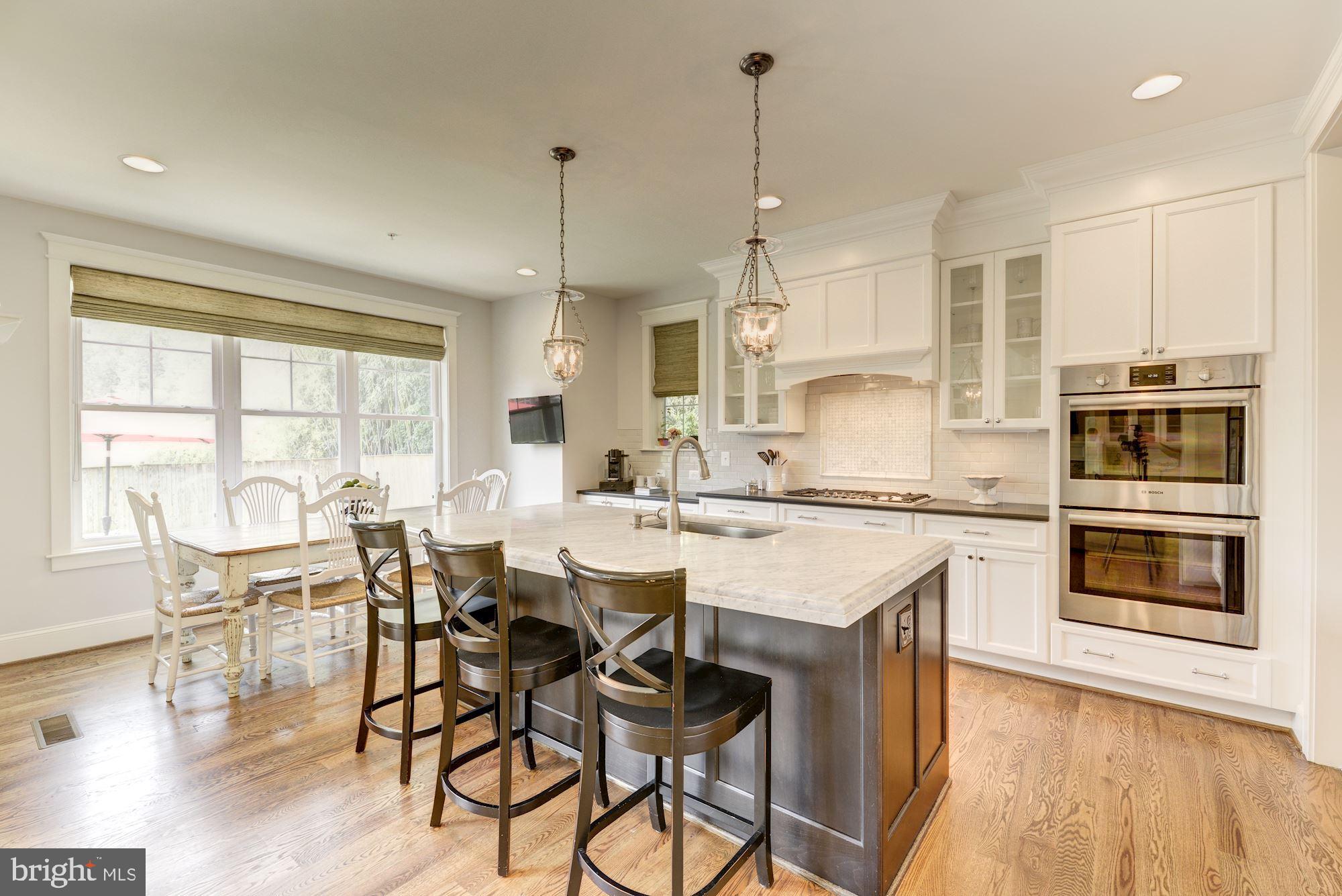 4802 Edgefield Road Bethesda, MD 20814 - Photo 8 of 32 Gallery Image 8