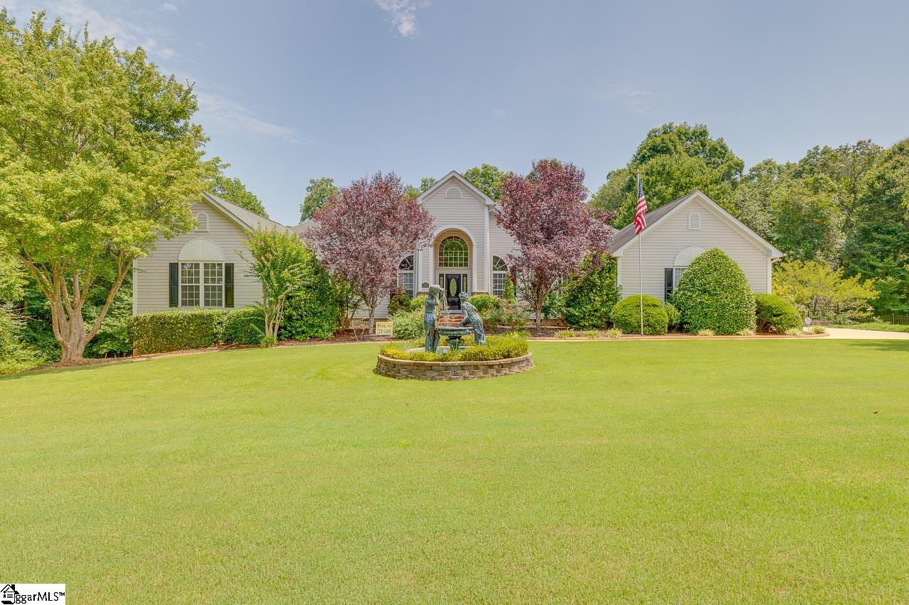 240 McKinney Road Simpsonville, SC 29681 - Photo 1 of 36 Gallery Image 1