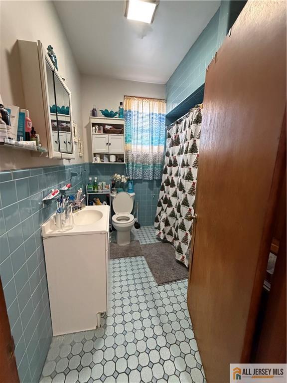 350 Summit Avenue Perth Amboy, NJ 08861 - Photo 7 of 8