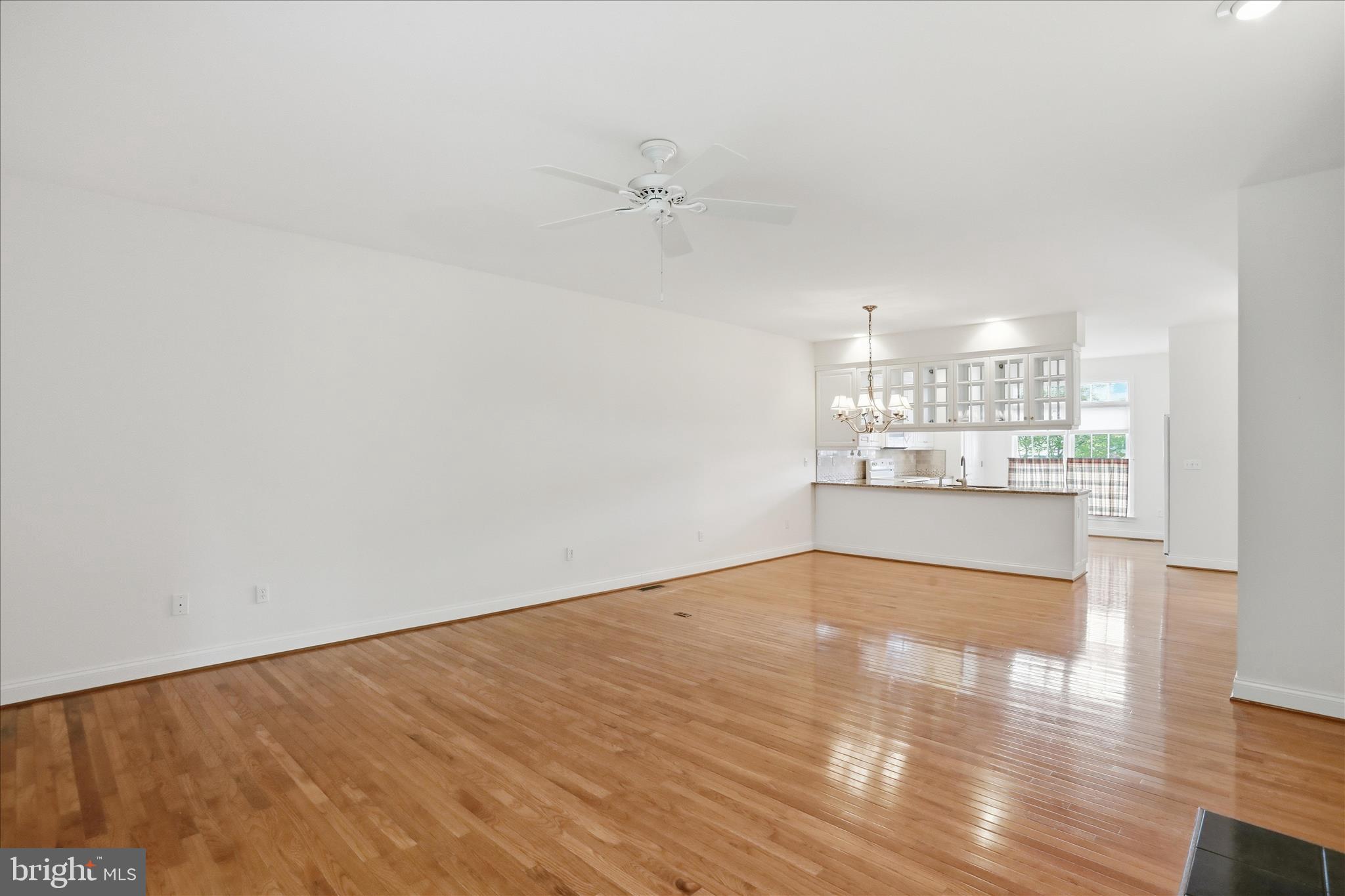 42 Hunters Trail Waynesboro, VA 22980 - Photo 14 of 52 Living Room