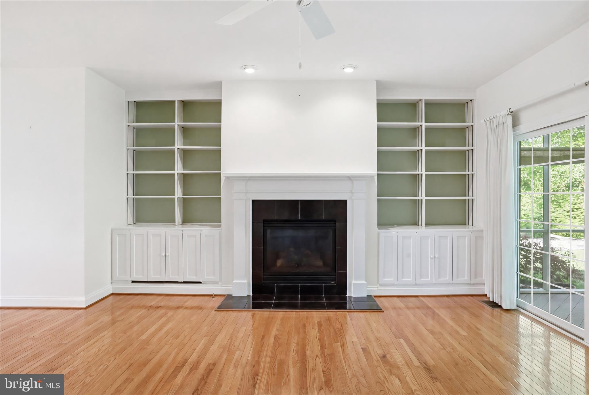 42 Hunters Trail Waynesboro, VA 22980 - Photo 16 of 52 Cosy Gas Fireplace