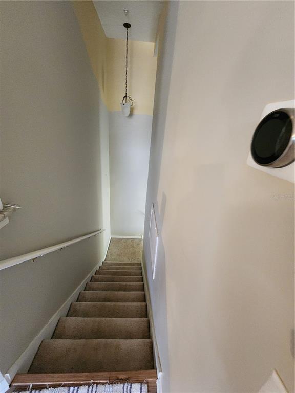 546 Climbing Ivy Court, Unit C Apopka, FL 32712 - Photo 5 of 26 a view of entryway