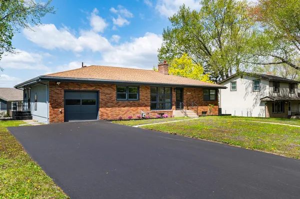 $485,000 | 2843 Churchill Street, Roseville, MN 55113