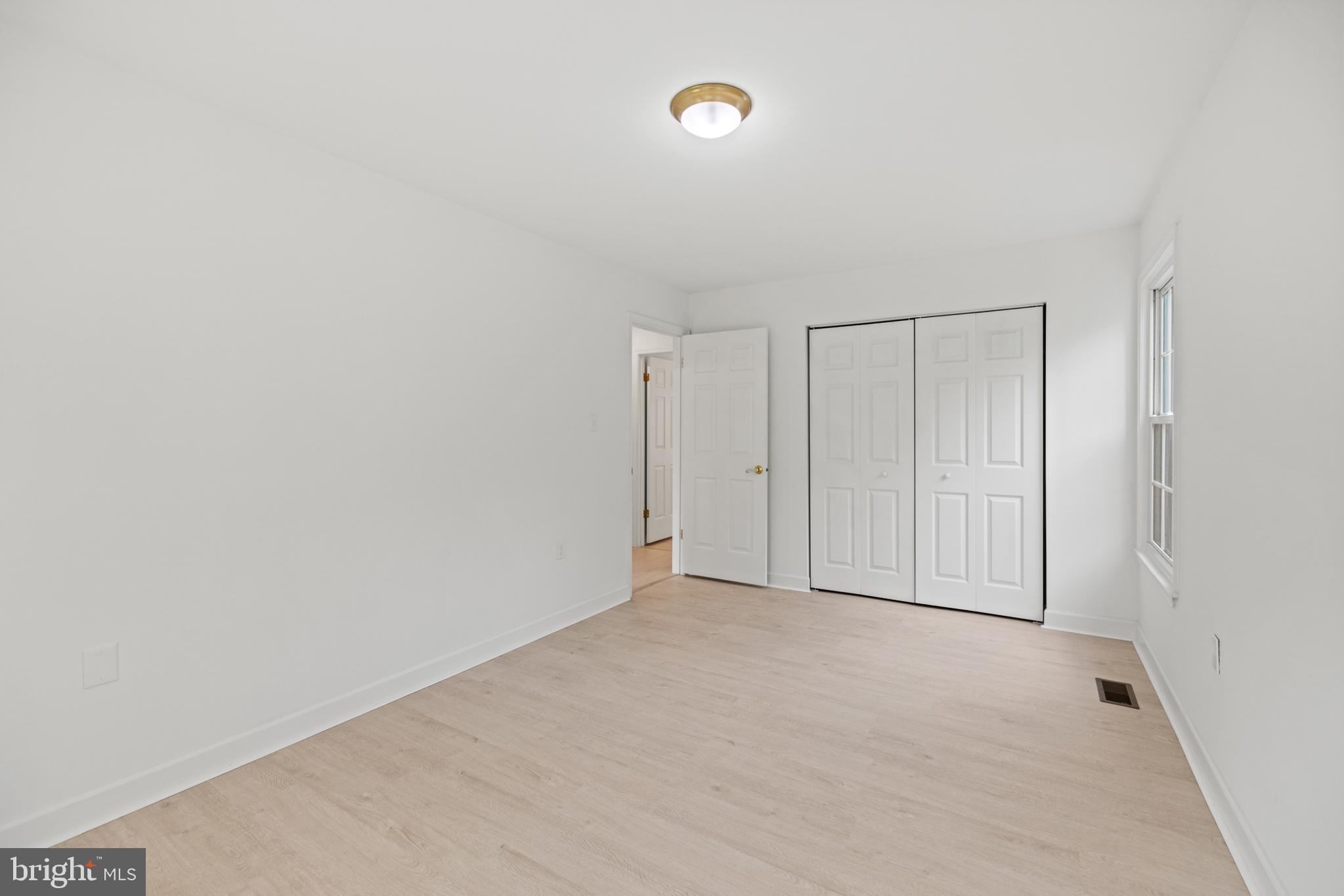 5 Solitaire Court Gaithersburg, MD 20878 - Photo 21 of 34