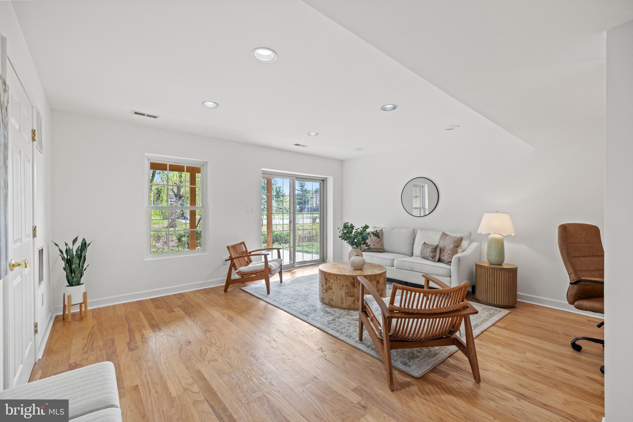 5 Solitaire Court Gaithersburg, MD 20878 - Photo 24 of 34