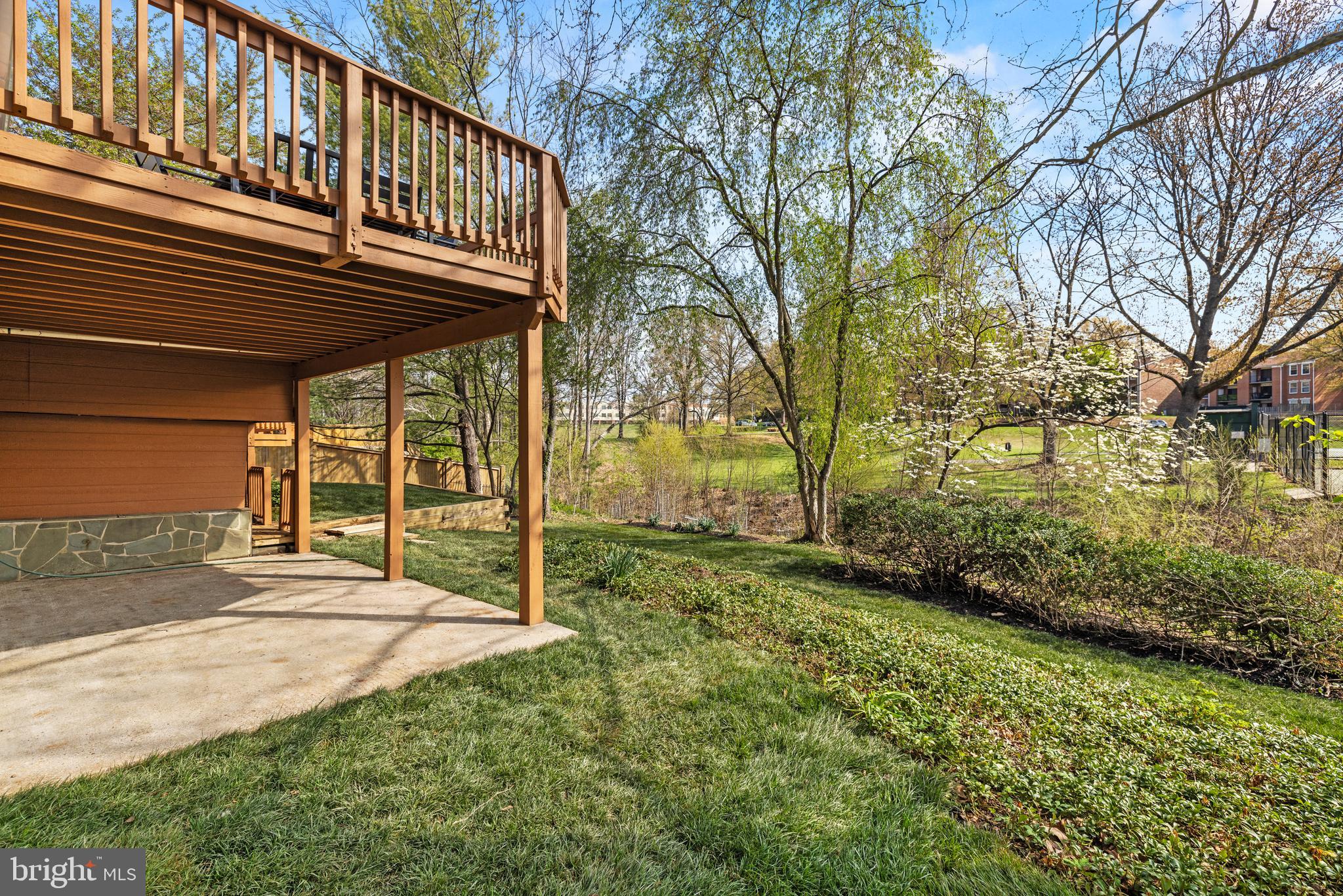 5 Solitaire Court Gaithersburg, MD 20878 - Photo 32 of 34