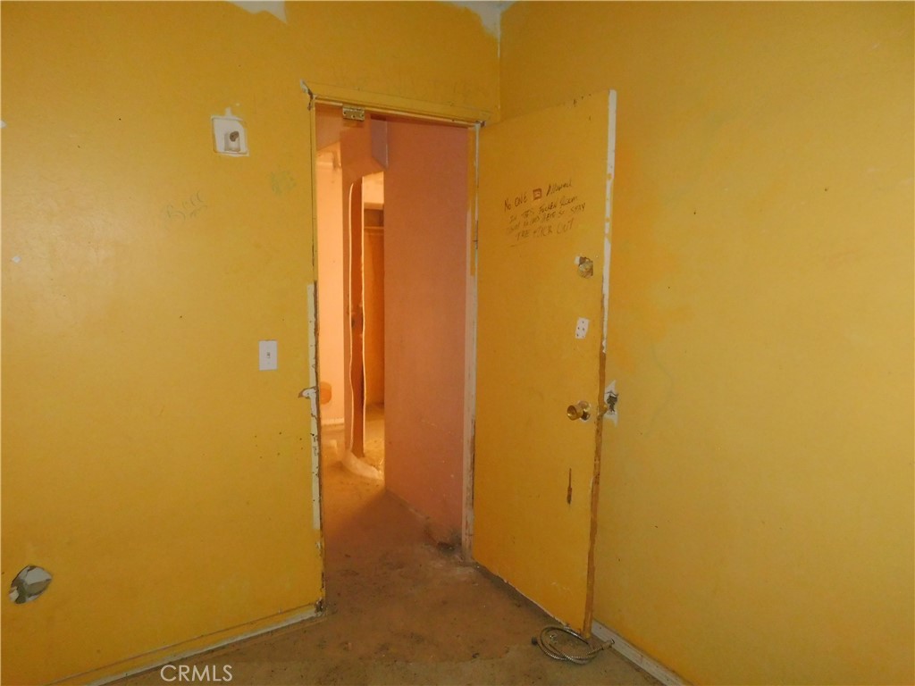 25372 Jade Road Barstow, CA 92311 - Photo 13 of 28