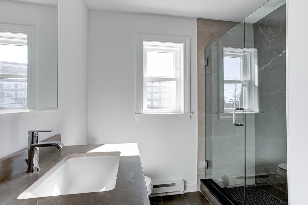 33 Leyden Street, Unit 5 Boston, MA 02128 - Photo 9 of 11