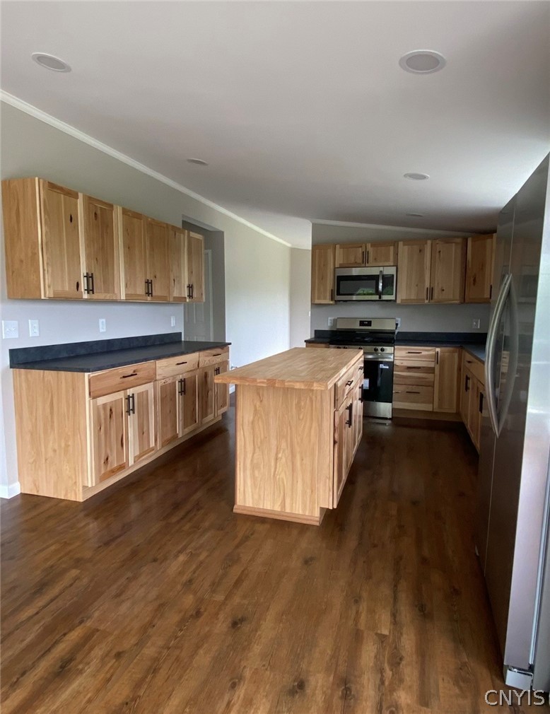 937 Kingdom Road Mohawk, NY 13407 - Photo 9 of 22