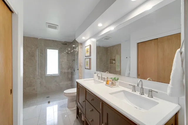 $519,000 | 399 Knollwood Court, Palatine, IL 60067