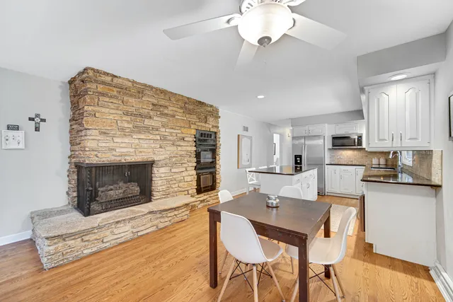 $519,000 | 399 Knollwood Court, Palatine, IL 60067