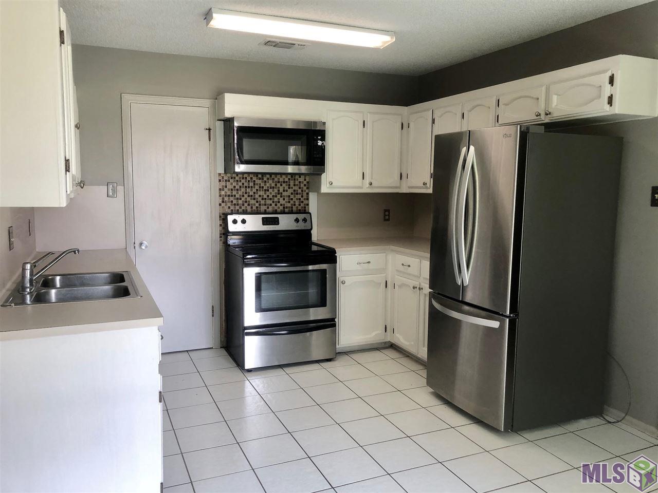 8732 Pecan Tree Drive Baton Rouge, LA 70810 - Photo 25 of 35