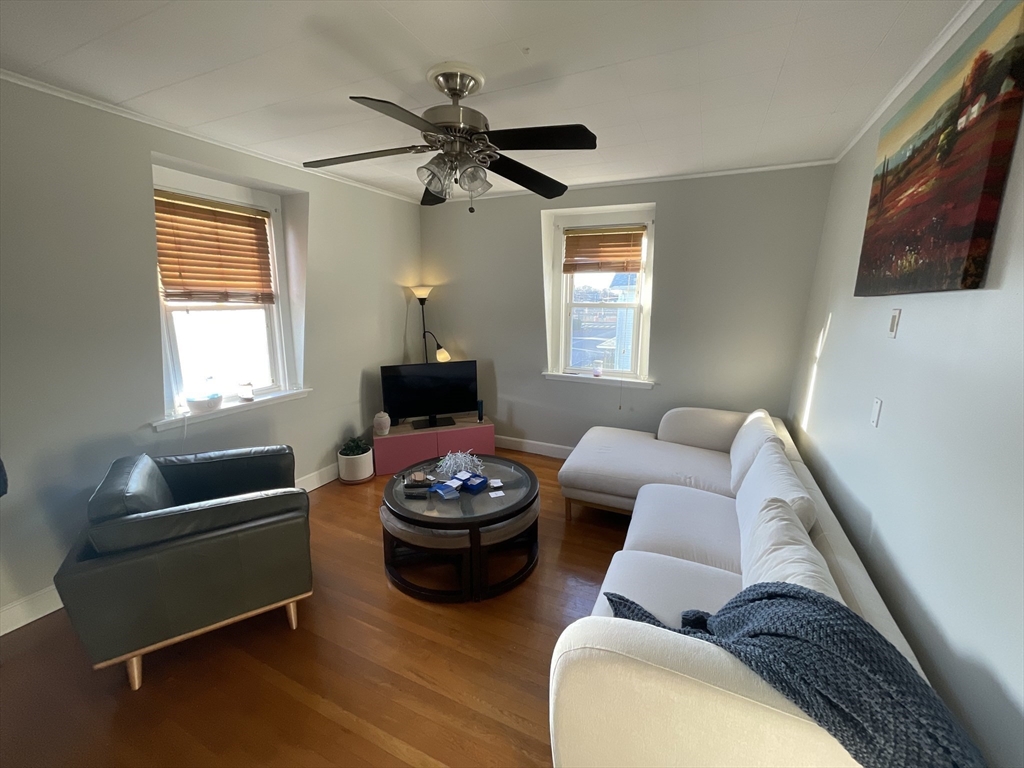 151 Grove Street, Unit 2 Waltham, MA 02453 - Photo 2 of 7