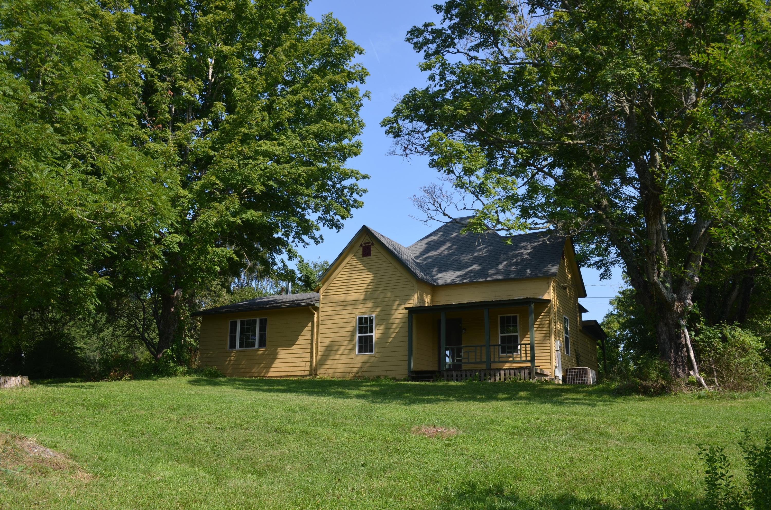 190 Brock Road Maynardville, TN 37807 - Photo 2 of 18 DSC_0025