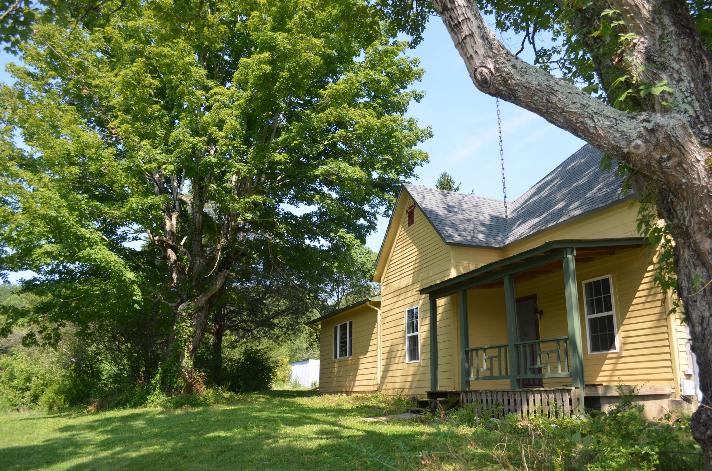 190 Brock Road Maynardville, TN 37807 - Photo 3 of 18 DSC_0030