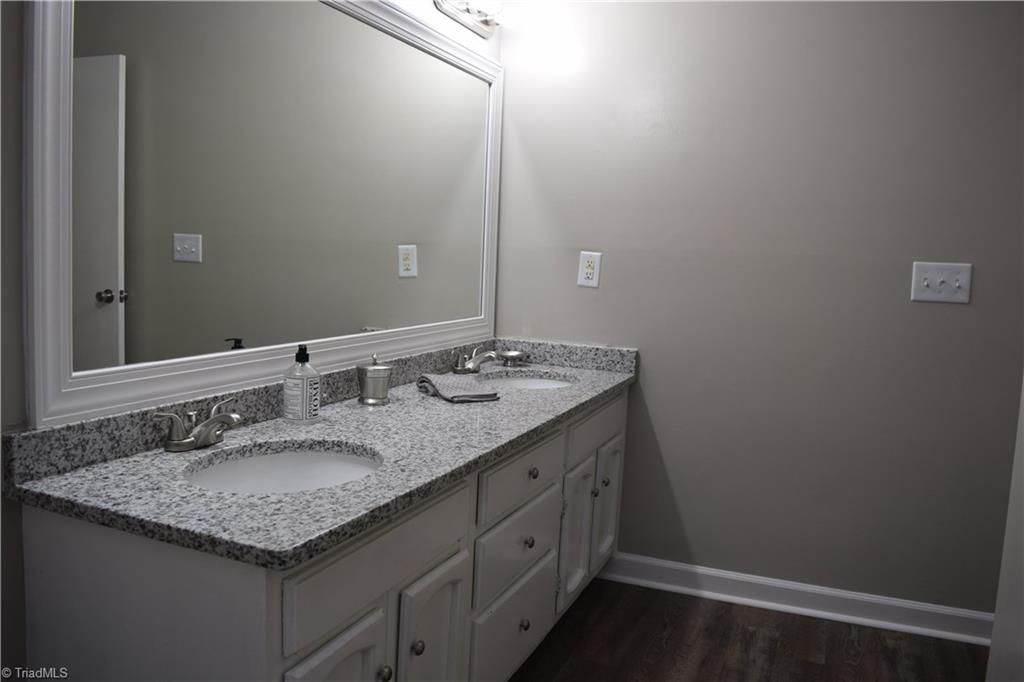 3403 Normandy Road Greensboro, NC 27408 - Photo 15 of 27 Gallery Image 15
