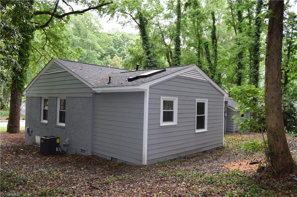 3403 Normandy Road Greensboro, NC 27408 - Photo 18 of 27 Gallery Image 18