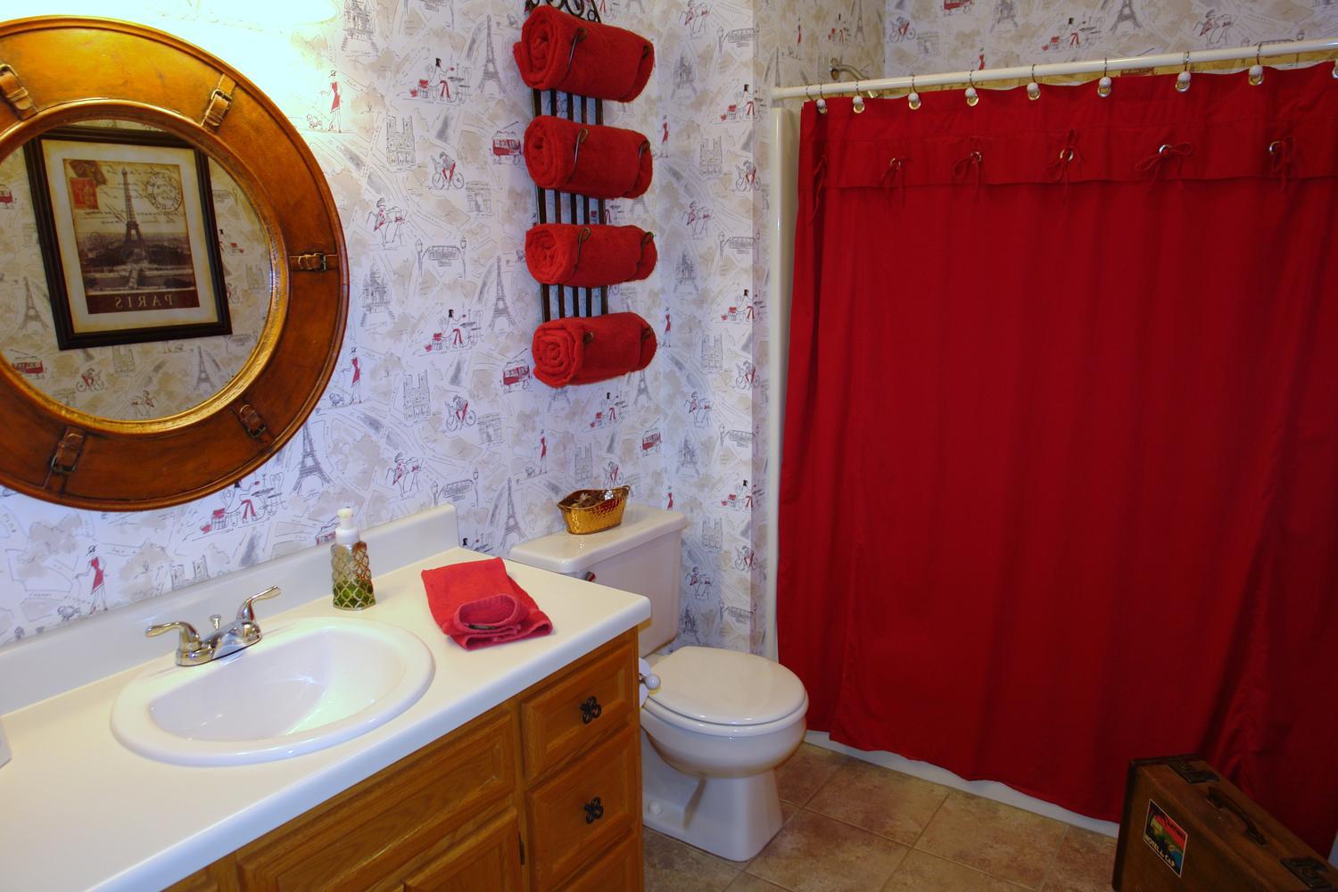 561 Winesap Road Roanoke, VA 24019 - Photo 20 of 45 561 Winesap Road Roanoke VA-large-023-19