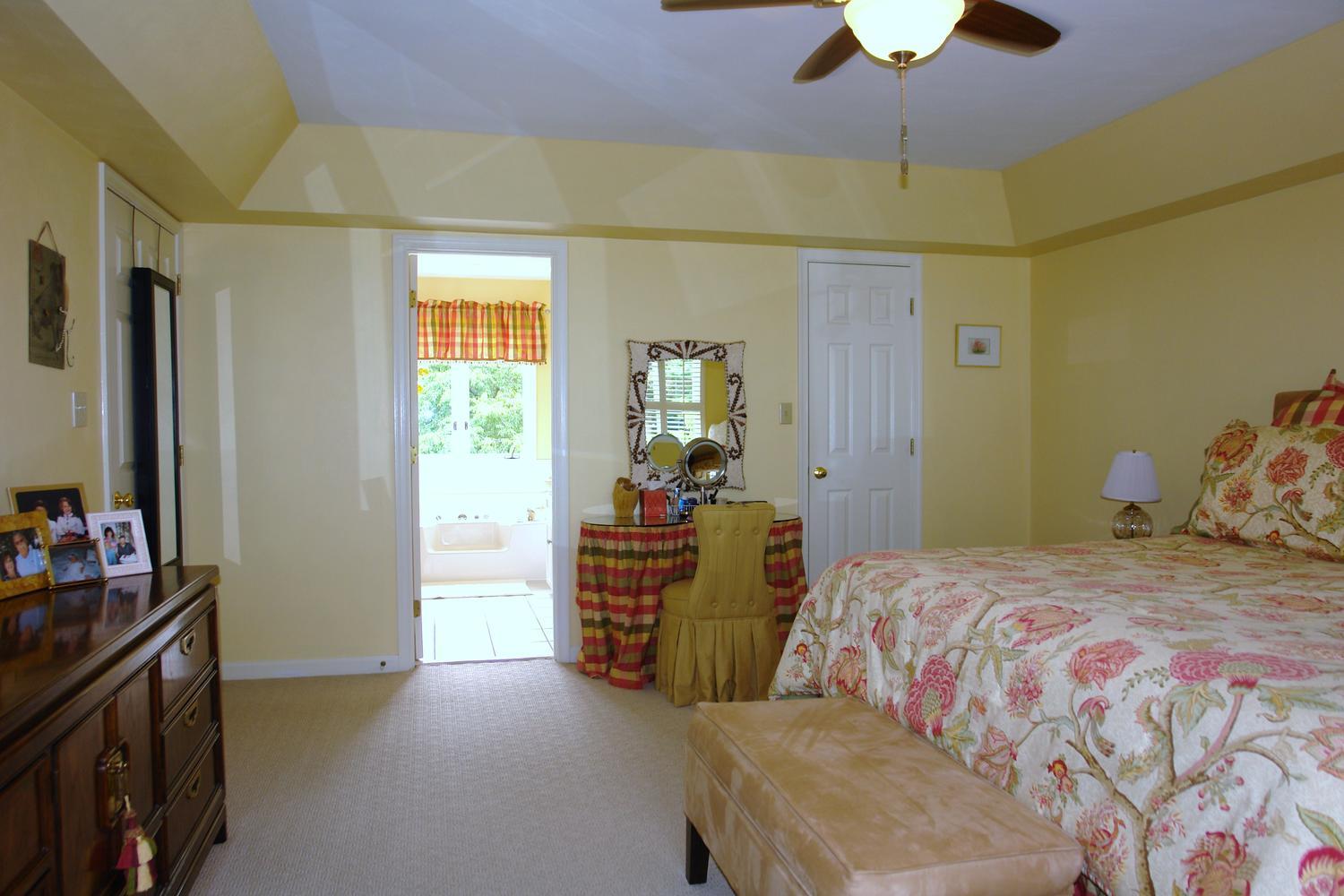 561 Winesap Road Roanoke, VA 24019 - Photo 25 of 45 561 Winesap Road Roanoke VA-large-027-23