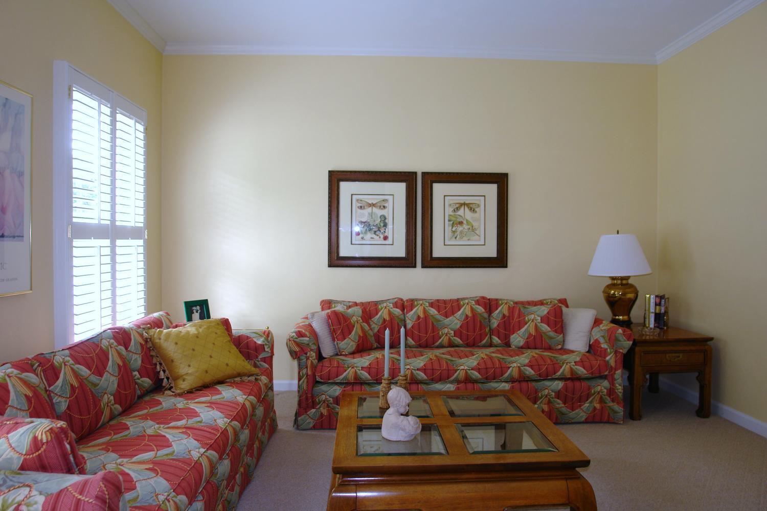 561 Winesap Road Roanoke, VA 24019 - Photo 4 of 45 561 Winesap Road Roanoke VA-large-007-5-