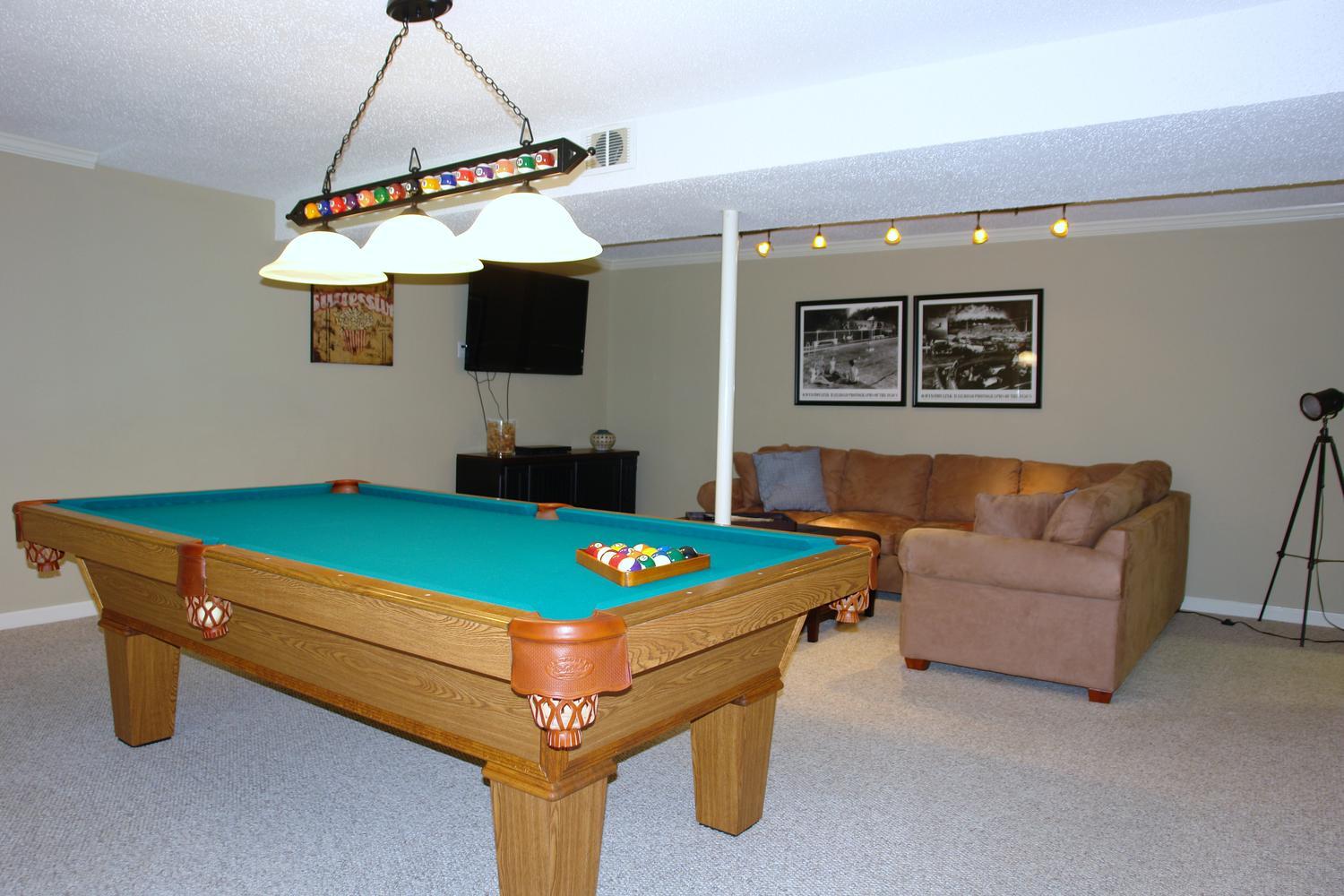 561 Winesap Road Roanoke, VA 24019 - Photo 34 of 45 561 Winesap Road Roanoke VA-large-036-27