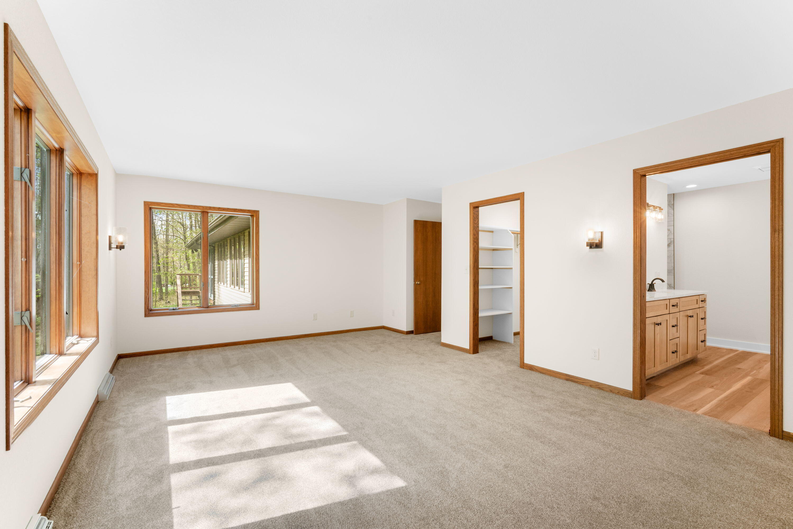 3830 Ridge Road Kewaskum, WI 53040 - Photo 13 of 37 PRIMARY BEDROOM - MAIN LEVEL - 1