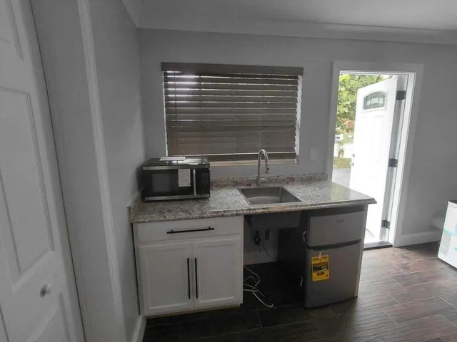 $1,200 | 785 Balfrey Drive South, Unit B, West Palm Beach, FL 33413