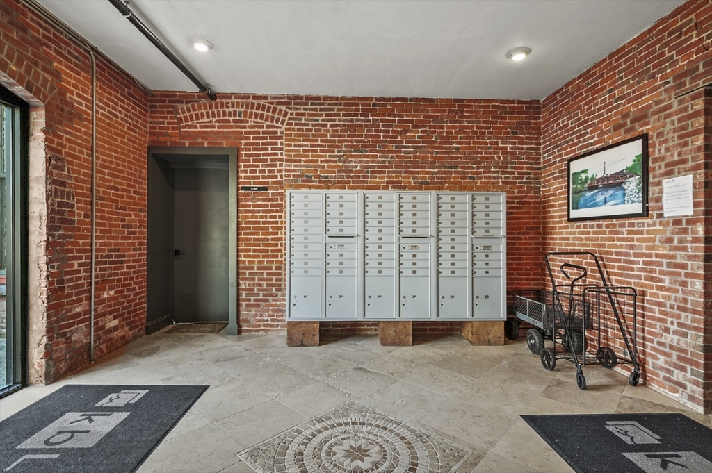 1511 Main Street, Unit C405 Worcester, MA 01603 - Photo 20 of 23