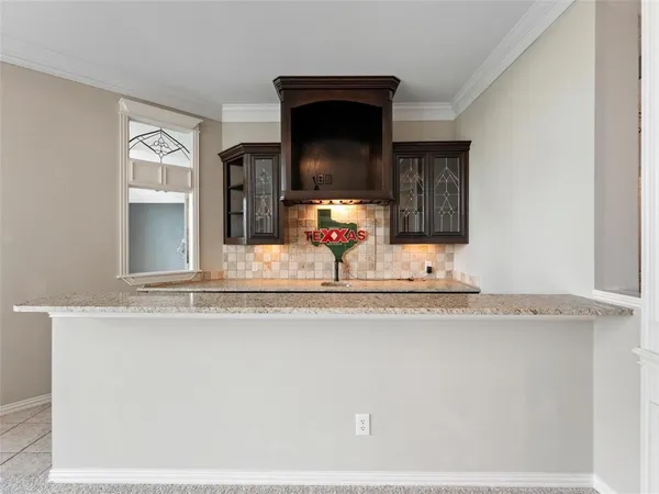 $849,999 | 2 Pond View Court, Mansfield, TX 76063