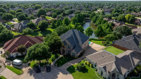 $849,999 | 2 Pond View Court, Mansfield, TX 76063