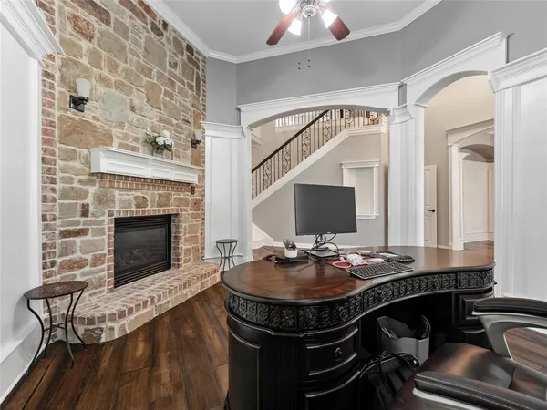 $849,999 | 2 Pond View Court, Mansfield, TX 76063