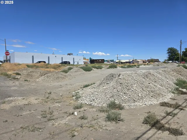 $240,000 | 0 7th Street, Umatilla, OR 97882