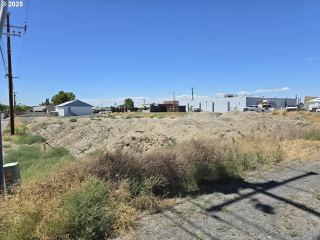 $240,000 | 0 7th Street, Umatilla, OR 97882