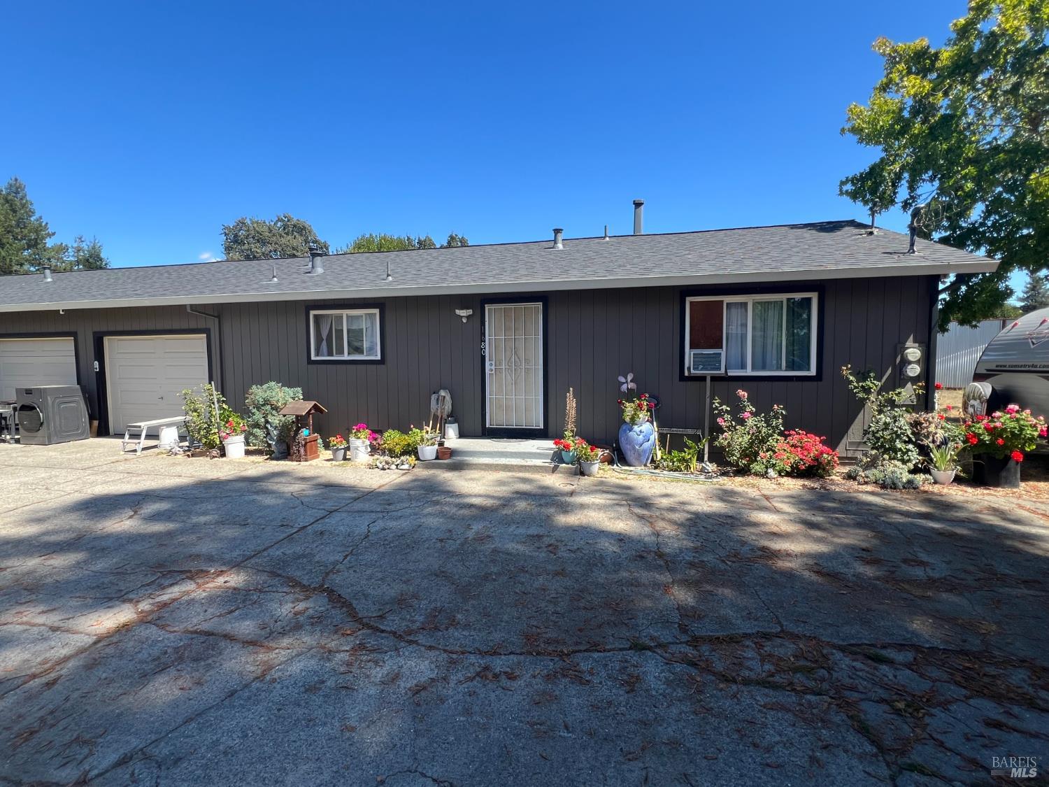 1680-1682 Dutton Avenue, Unit 2 Santa Rosa, CA 95407 - Photo 1 of 17 Gallery Image 1