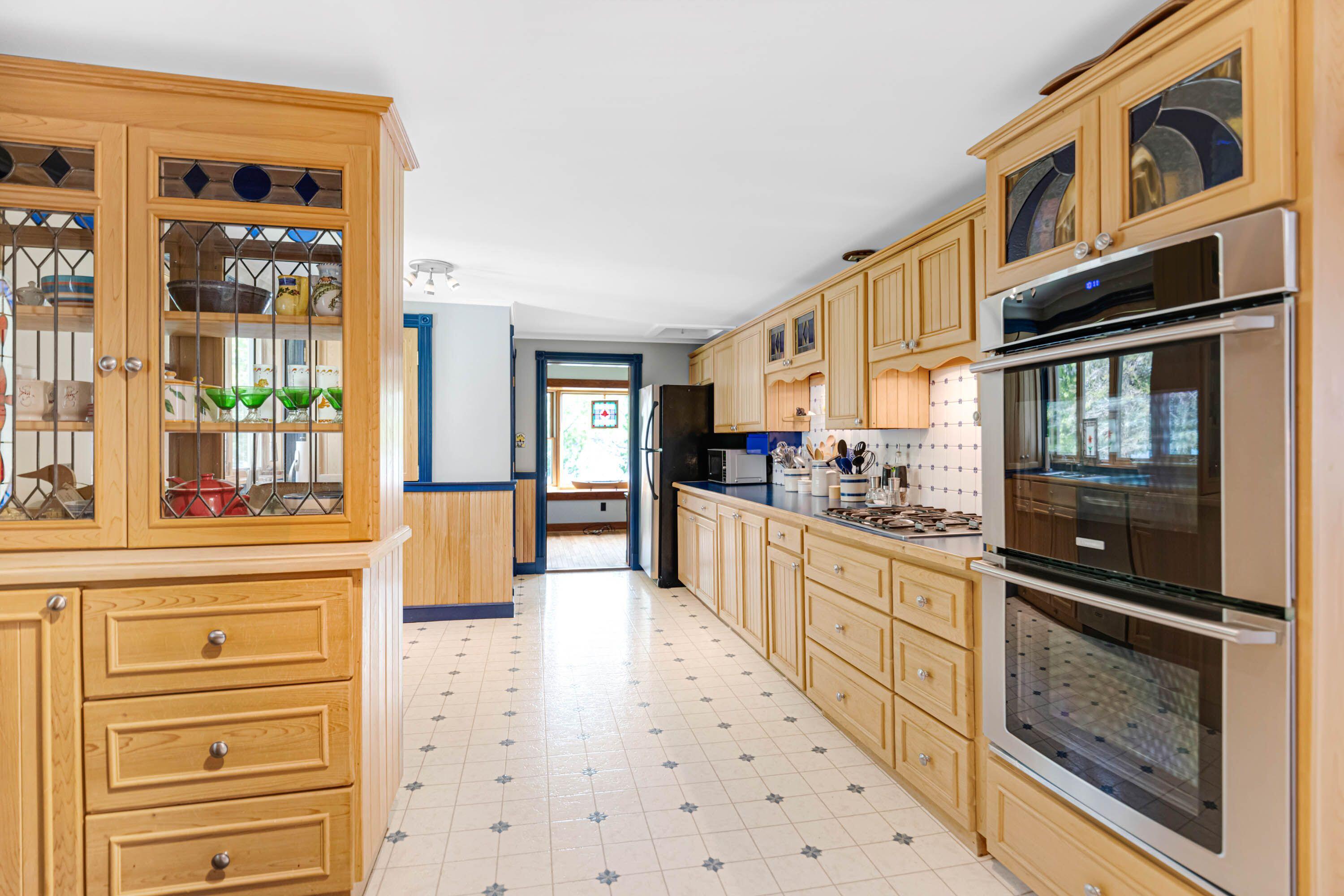 168 Shore Road Rangeley, ME 04964 - Photo 4 of 62 8