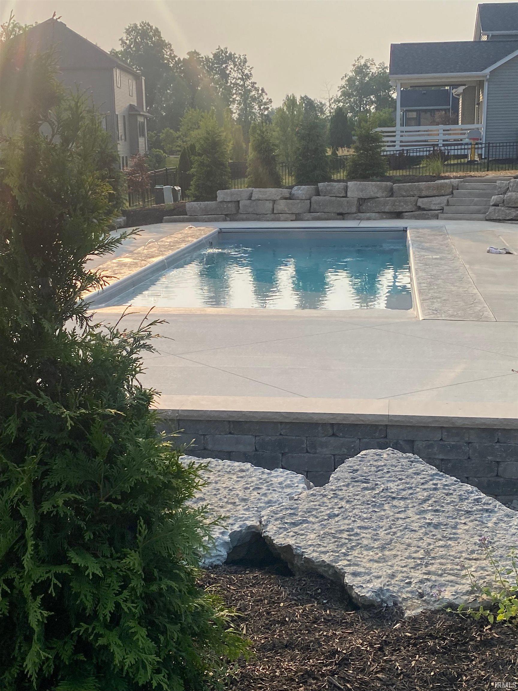 295 Quell Court Fort Wayne, IN 46845 - Photo 5 of 36