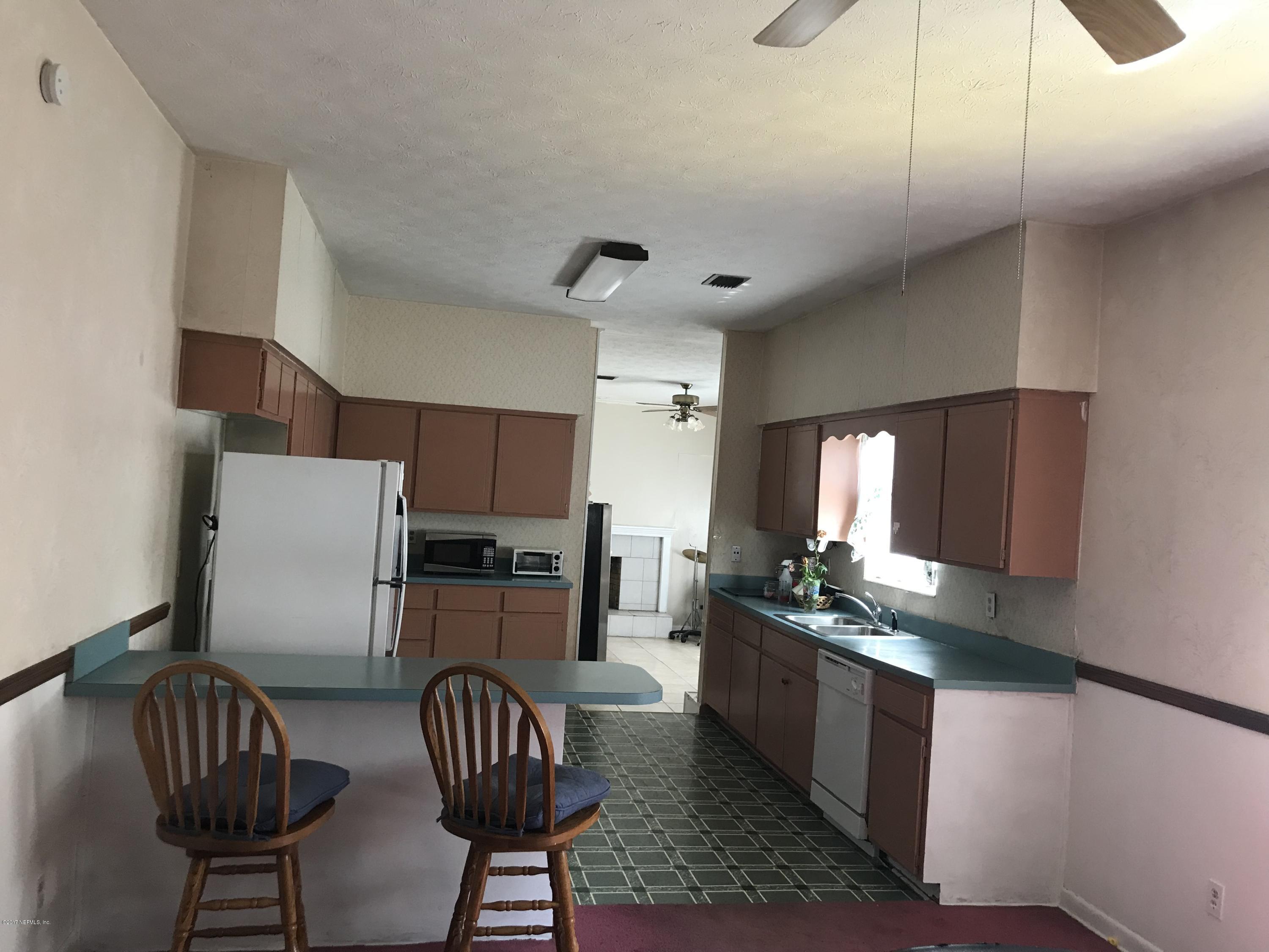 408 Baisden Road Jacksonville, FL 32218 - Photo 13 of 21 Kitchen