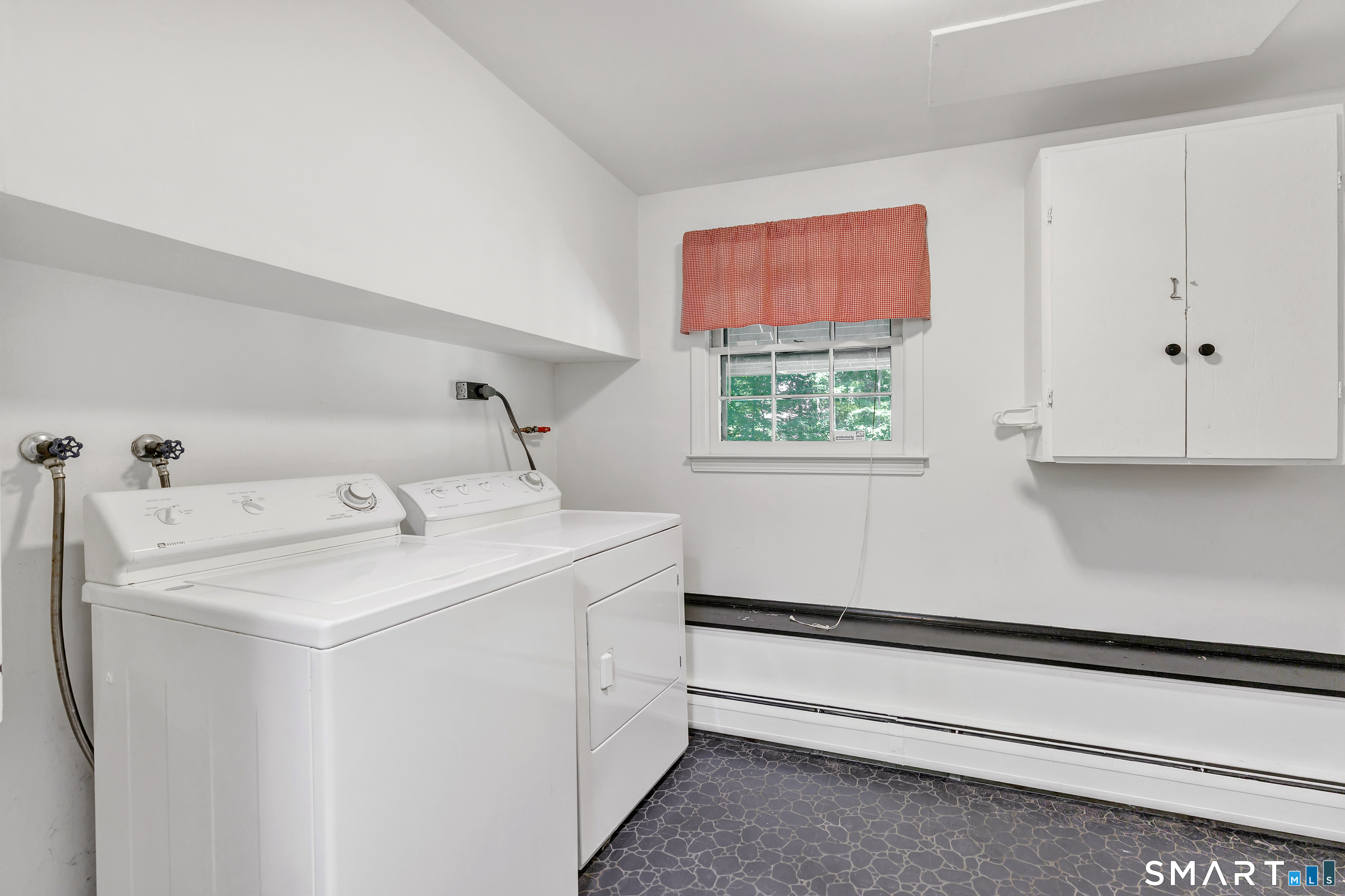 69 Forest Road Monroe, CT 06468 - Photo 28 of 39