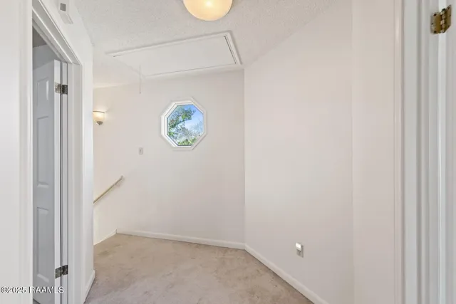 $172,000 | 901 Carriage Light Loop, Youngsville, LA 70592