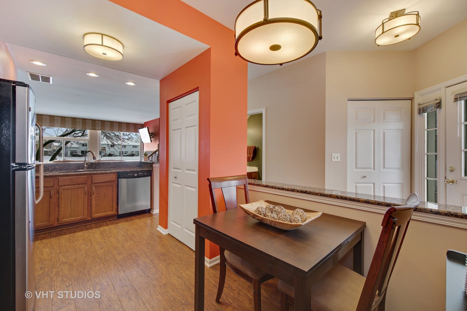 1042 Ripple Ridge Darien, IL 60561 - Photo 5 of 16 Gallery Image 5