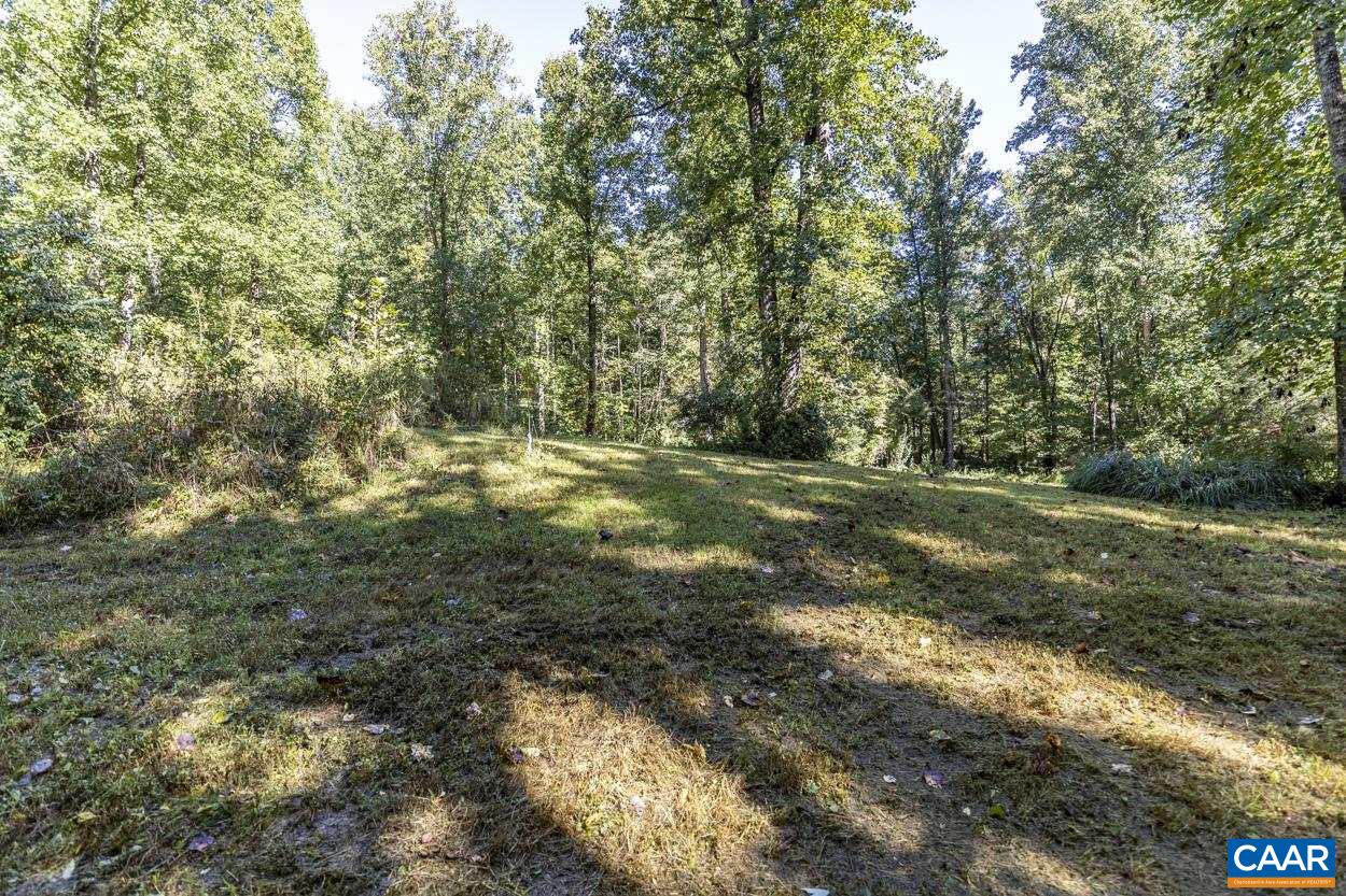 Pine Torch Lane Madison, VA 22727 - Photo 5 of 17 a view of outdoor space and yard