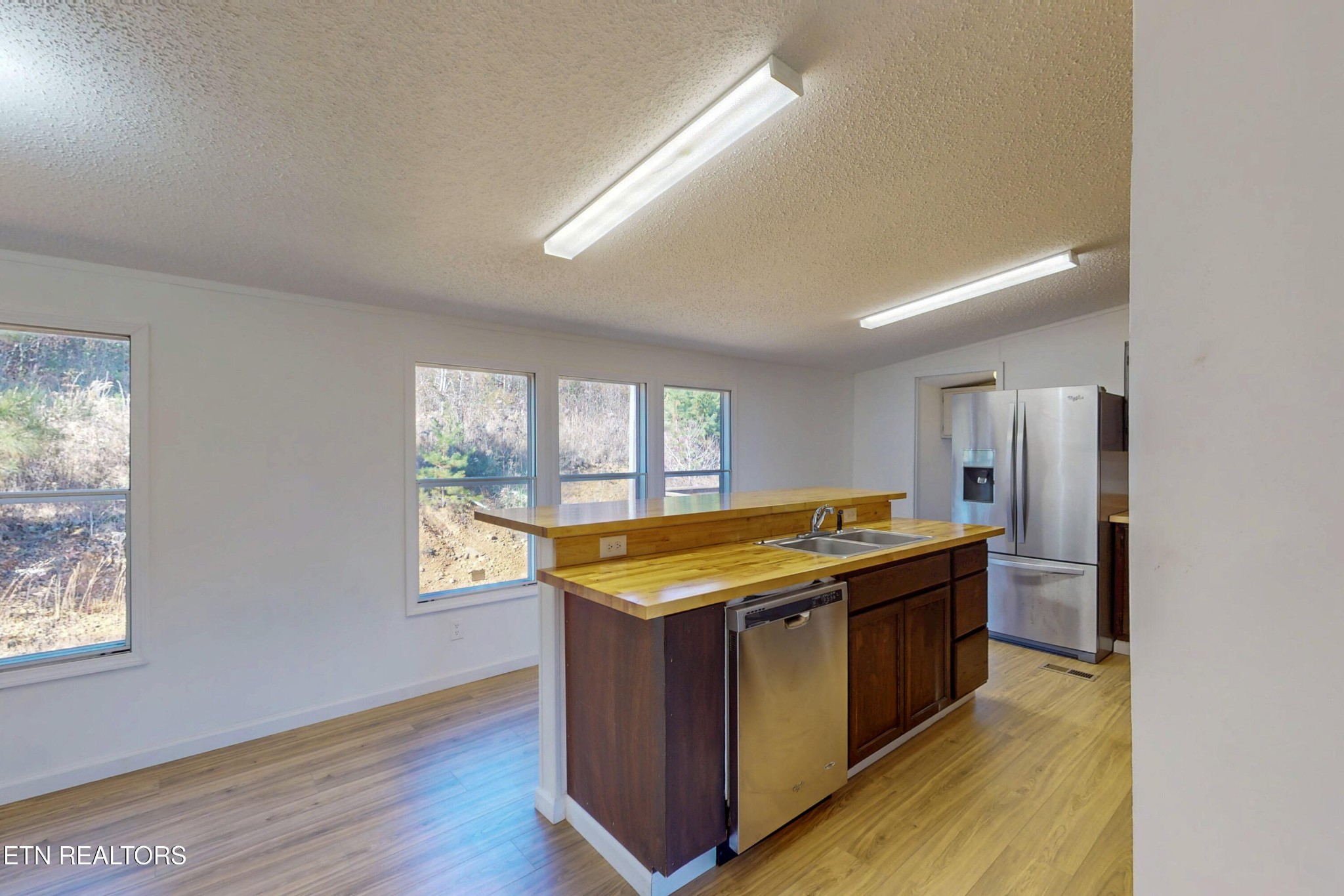 136 Hunters Ridge Madisonville, TN 37354 - Photo 10 of 49 Gallery Image 10