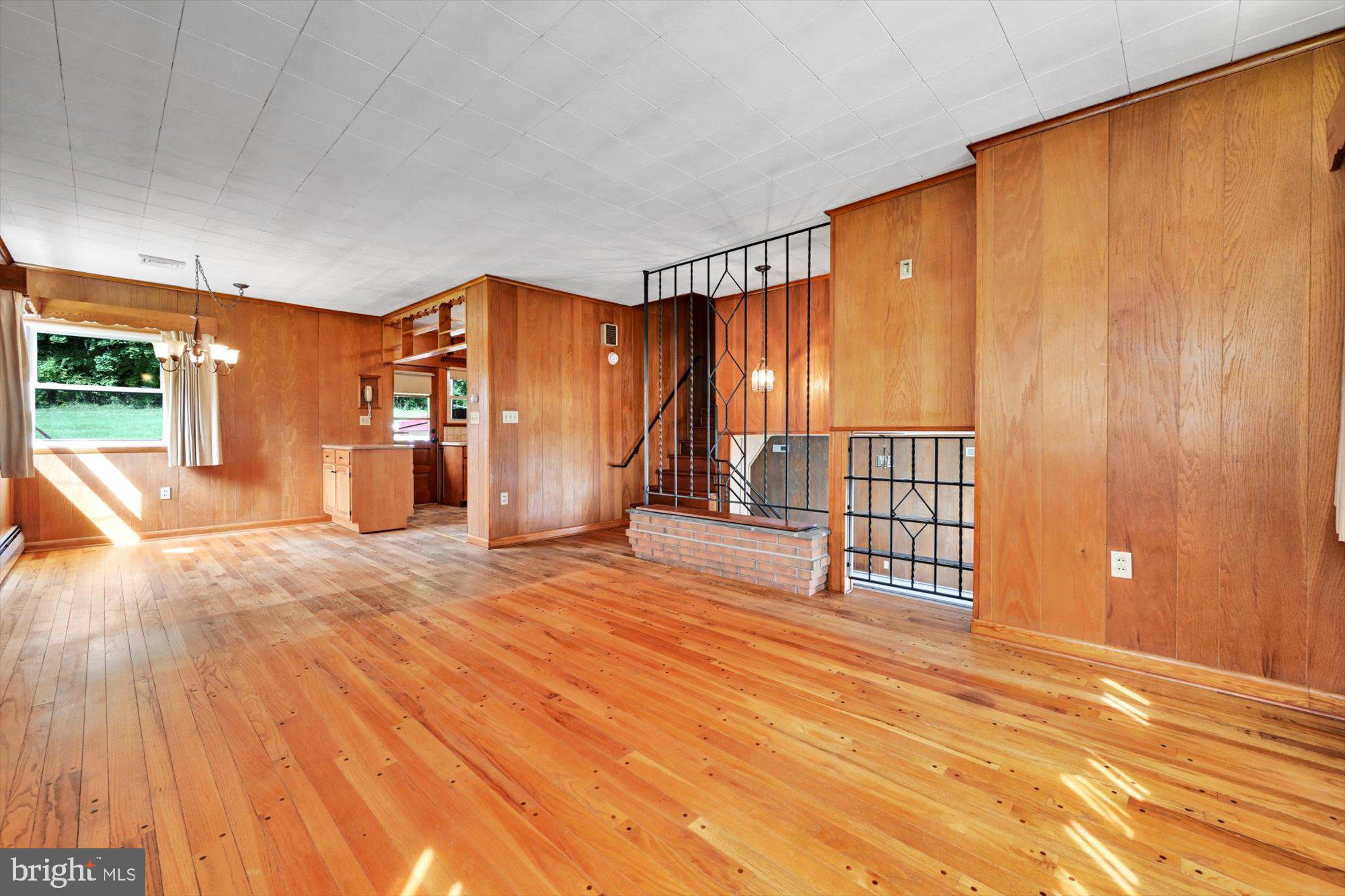 26 Oak Grove Road Pine Grove, PA 17963 - Photo 7 of 28 Gallery Image 7