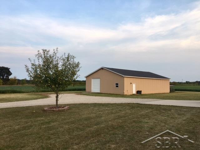 7082 East Burt Road Birch Run, MI 48415 - Photo 26 of 34 31330652-25.JPG
