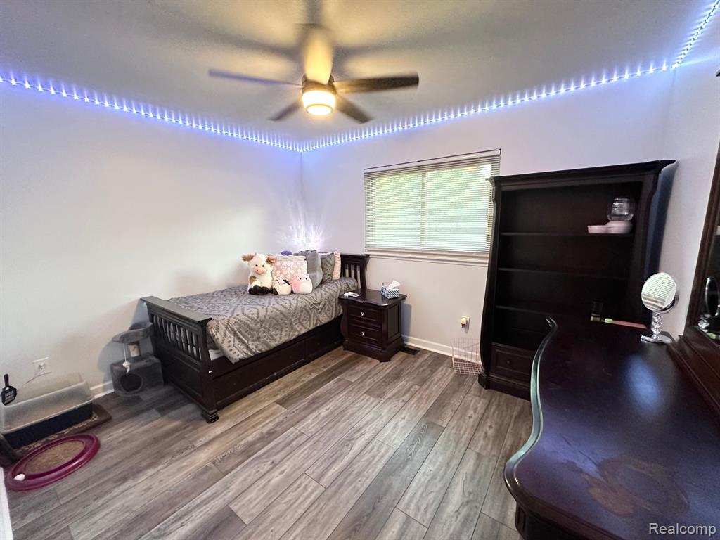 6700 Woonsocket Street Canton, MI 48187 - Photo 18 of 26