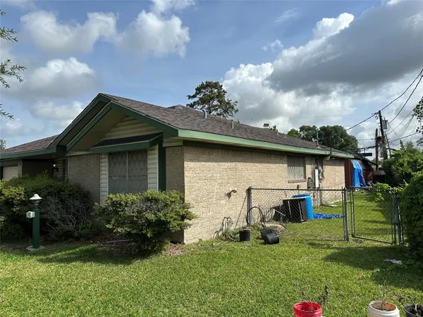 $135,000 | 12815 Emporia Street, Houston, TX 77015